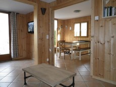 TV satellite HD sur &eacute;cran plat